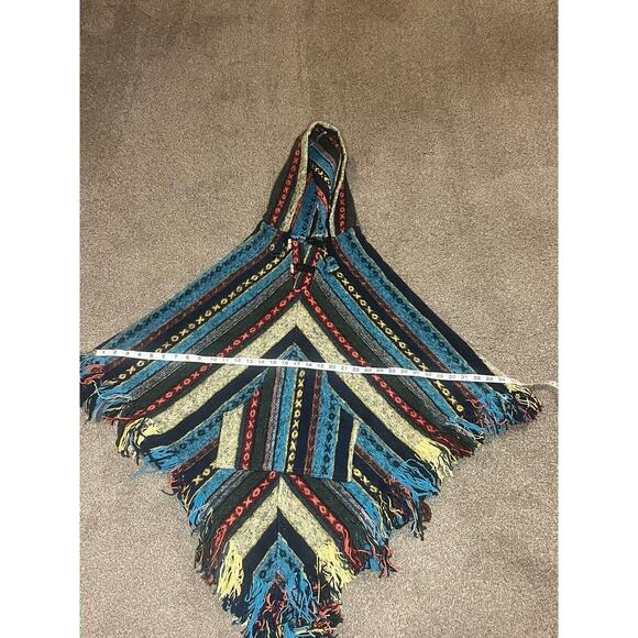 Handwoven Nepal Fringe Poncho Unisex Design Front Pocket Pointed Hooded One Size - Picture 11 of 13